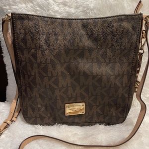Michael Kors Crossbody